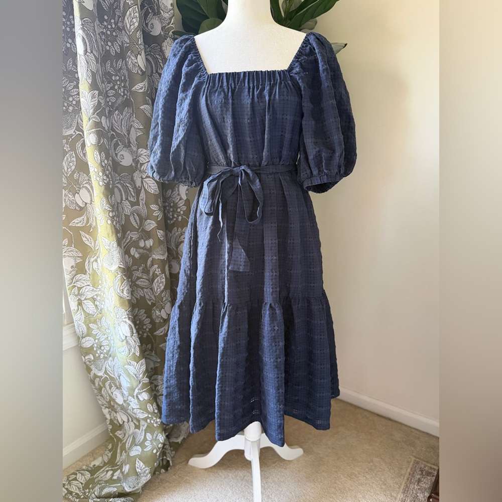 Moon River Navy Square-Neck Puff Sleeve Midi Dress